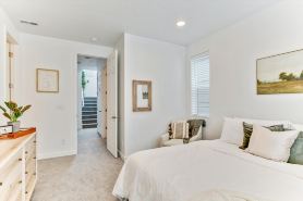 Modern 4BR Home, Rooftop Patio, Mountain Views