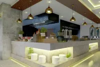 Delta Hotels Dar es Salaam - Yüzme Havuzu