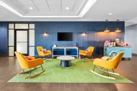 Spark by Hilton Shawnee - 3-Star