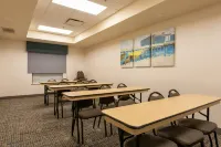 Hampton Inn la Junta - parking