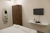 GRS Inn - parking