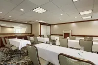 Homewood Suites by Hilton District of Columbia - Dulles-North/Loudoun - 3-Star