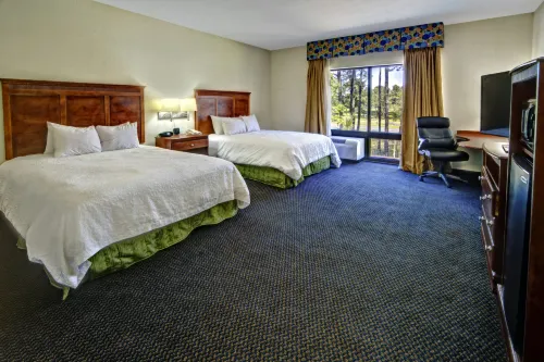 Hampton Inn Quincy - 2 tähden