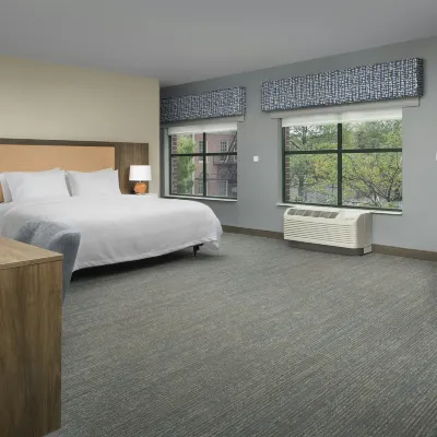 Hampton Inn Baltimore-Downtown-Convention Center Hotels near Barre Circle Historic District