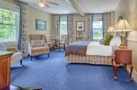 Omni Bretton Arms Inn at Mount Washington Resort - spa