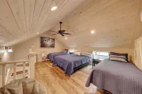 Treetop River Cabins on the Guadalupe River - 3つ星