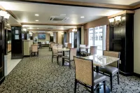 Hampton Inn & Suites Montgomery-Downtown - parking