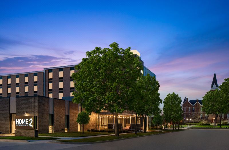 Home2 Suites des Moines at Drake University