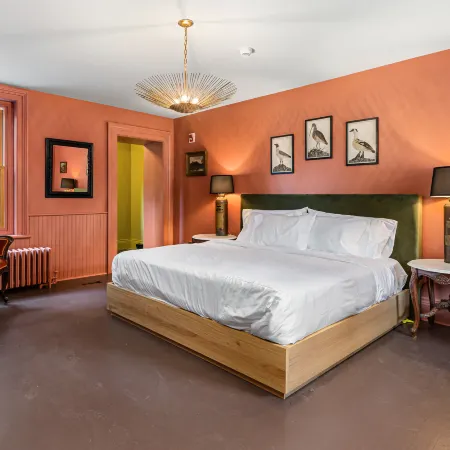 Trinity House Inn