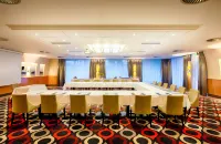 Leonardo Hotel Hannover Airport - que admiten mascotas