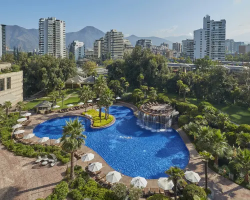 Mandarin Oriental, Santiago Hotels near Lastarria