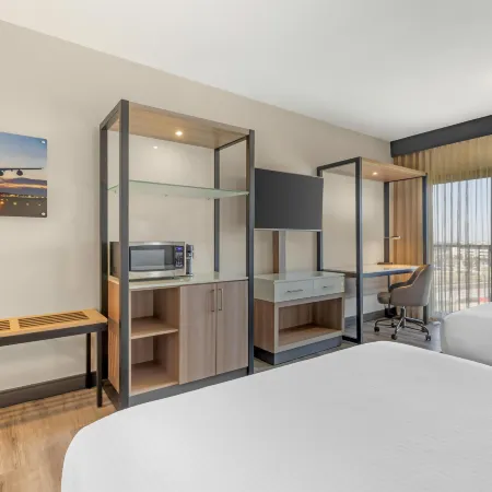Best Western Plus Atlanta Airport-East