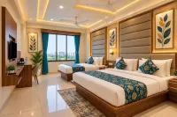 The Castle Crown - Hotel Royal Square, Ahmedabad - واي فاي