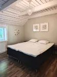Hazelnut Villa - Lake & Town Retreat -  Ferienhäuser