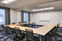 Fairfield Inn & Suites Phoenix Tempe/Airport - Airport Shuttle