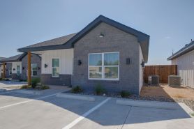 4 Mi to San Angelo State Park! New Build w/ Yard