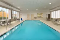 Hampton Inn Denville/Rockaway/Parsippany - parking