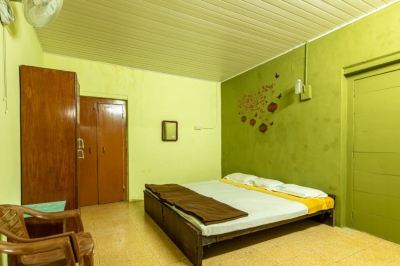 Deluxe Non Air Conditioner Room Wild Flower Photo