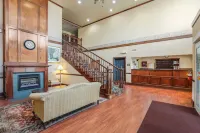 Econo Lodge Inn & Suites Hotels in Jackson County