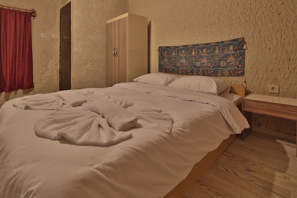 Mia Cappadocia Cave Hotel