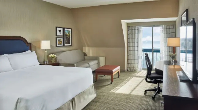 DoubleTree by Hilton Burlington Vermont