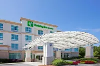 Holiday Inn & Suites Savannah Airport - Pooler