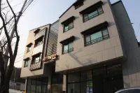 Gongju Gyeryongsan Healing Pension Hotels near Donghaksa