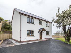 Martello View - 3 Bedroom - Llanreath