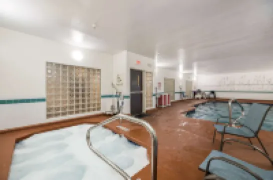 費拉格爾斯塔夫舒眠飯店