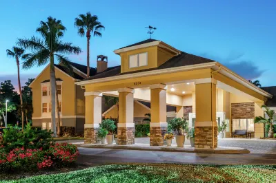 Homewood Suites by Hilton Fort Myers Hotels near Speedway