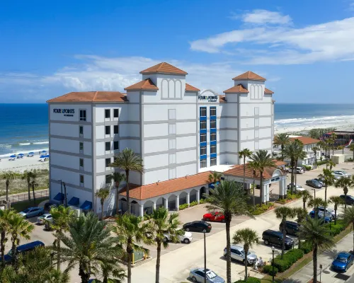 Four Points by Sheraton Jacksonville Beachfront Hotels near Engine 15 Brewing Co.