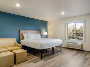 WoodSpring Suites Portland Vancouver