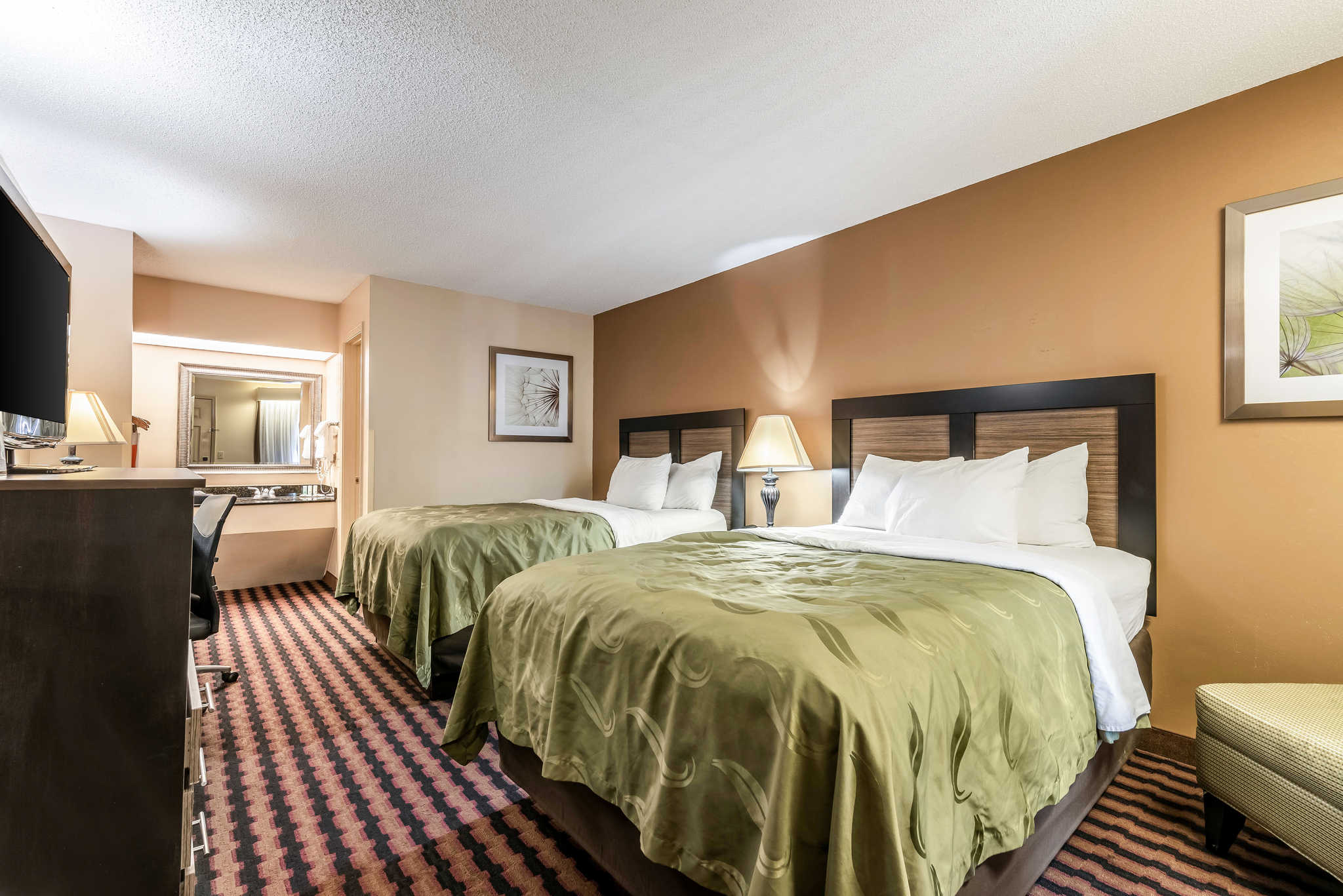 Quality Inn Decatur River City