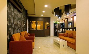 Star Emirates Inn