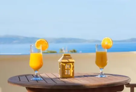 Malvasia Corner Studios - ex Romeo's House Отели в г. Monemvasia