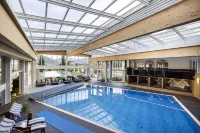 Schlosshotel Lacknerhof Hotels in Flachau