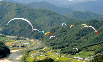 Pyeongchang Donmakgol Guest House