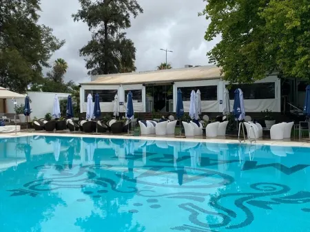 Mare Hotel Отели в г. Дос-Эрманас