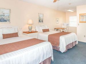 Belleair Beach Resort Motel