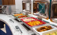 Hampton by Hilton Turkistan - parking