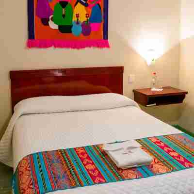 Hotel El Indio Inn Rooms