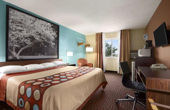 馬裏恩温德姆速8酒店