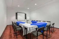 Comfort Inn Morelia - Business