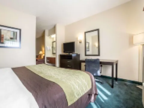 FairBridge Inn & Suites Glendive Hotels in Glendive