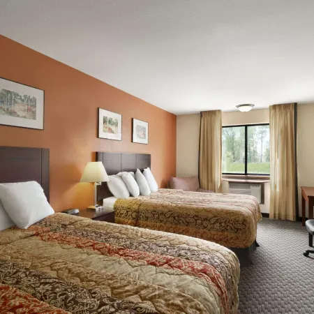 Days Inn & Suites by Wyndham Stevens Point