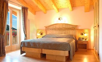 Hotel Garnì la Soldanella - Housity