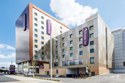 Premier Inn London Brentford Hotels in Kew