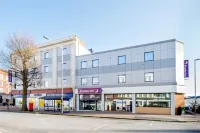 Premier Inn Eastbourne Town Centre Hotels near Hampden Park