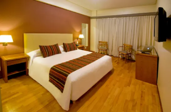 Hotel Argos โรงแรมใน