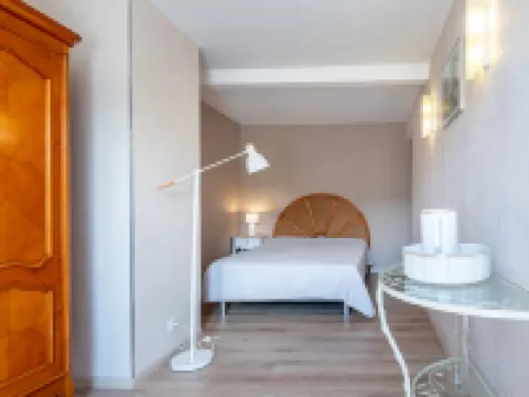 Le Repos コムのホテル